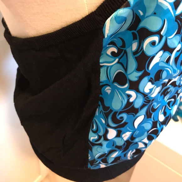 NWT Tahari Black and Blue Halter Top - Picture 3 of 4